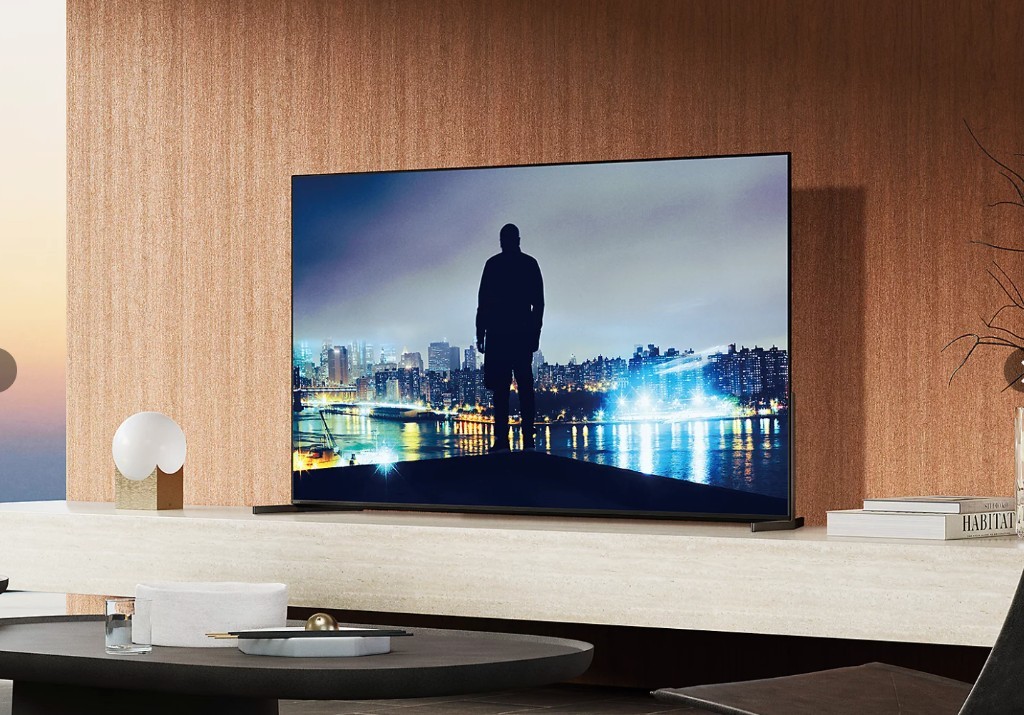 Téléviseur moderne dans un salon